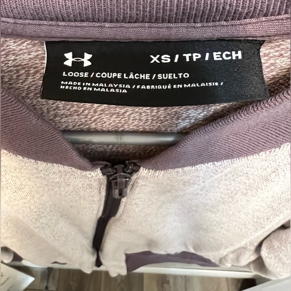 Womens XS Under Armour Sweatshirt - Picture 3 of 6